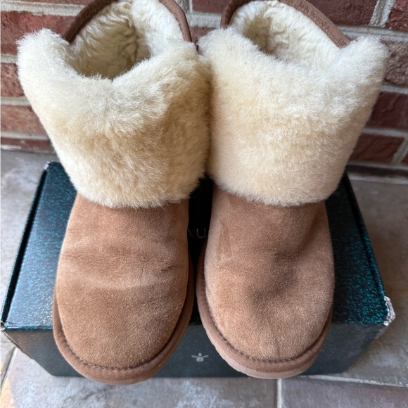 EMU AUSTRALIA PLATINUM LARA MINI
SZ 9 - Picture 2 of 5